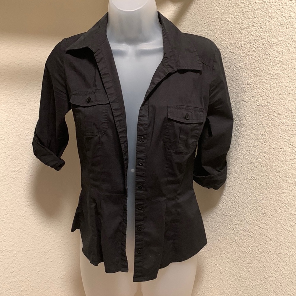 H&M button down top